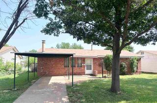 110 N KIRKWELL CIRCLE, Wichita Falls, TX 76302