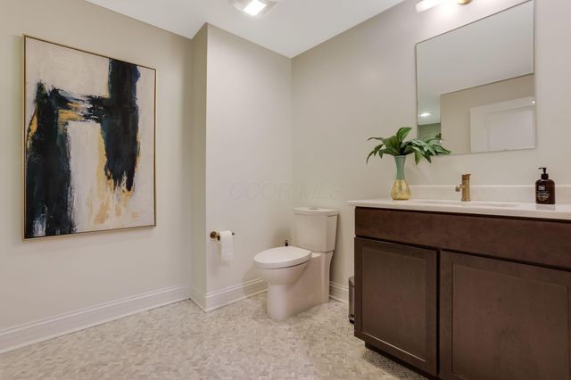 50 W Broad Street, 3602, Columbus, OH 43215