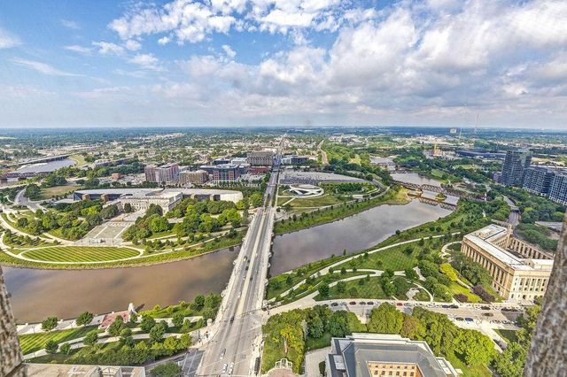 50 W Broad Street, 3602, Columbus, OH 43215