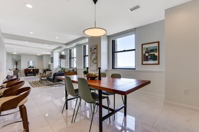 50 W Broad Street, 3602, Columbus, OH 43215