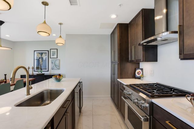 50 W Broad Street, 3602, Columbus, OH 43215