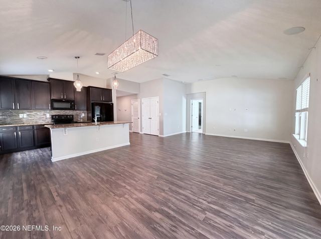 351 HEPBURN Road, Orange Park, FL 32065