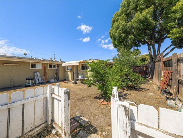 27894 Biscayne Avenue, Hayward, CA 94544