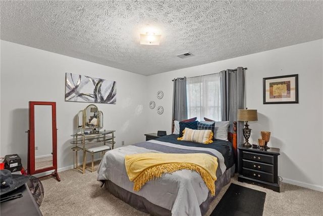 165 Hayes Circle, Rex, GA 30273