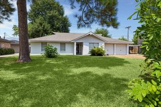 10302 Willowisp Drive, Houston, TX 77035