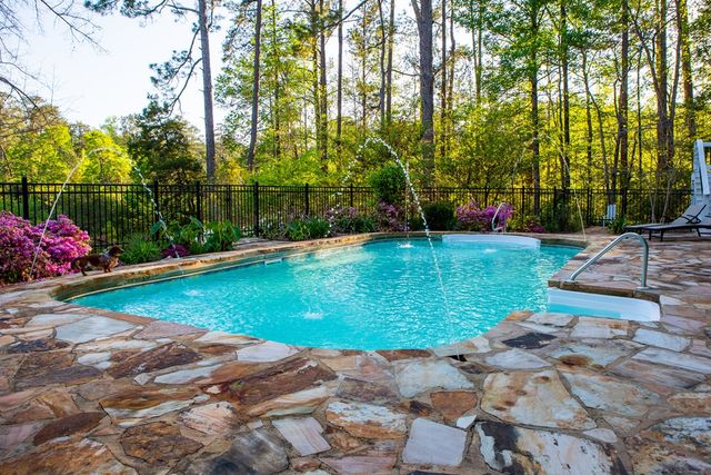 178 Rolling Farm Way, Midland, GA 31820