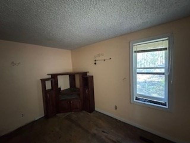 216 Holly Hill Drive, Blairsville, GA 30512