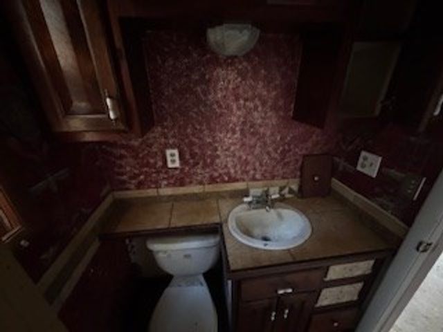 216 Holly Hill Drive, Blairsville, GA 30512