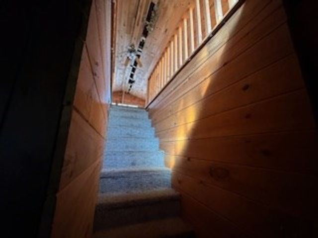 216 Holly Hill Drive, Blairsville, GA 30512