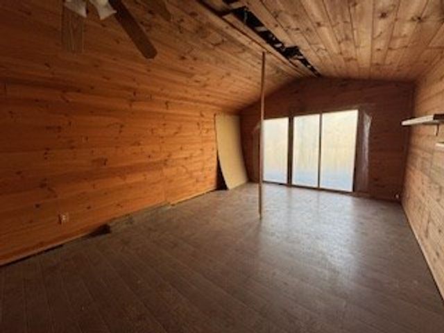 216 Holly Hill Drive, Blairsville, GA 30512