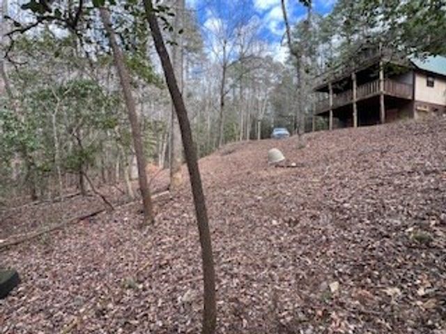 216 Holly Hill Drive, Blairsville, GA 30512