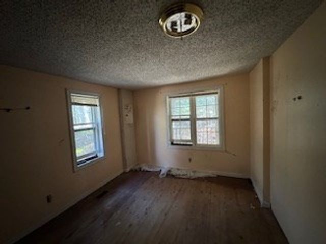 216 Holly Hill Drive, Blairsville, GA 30512