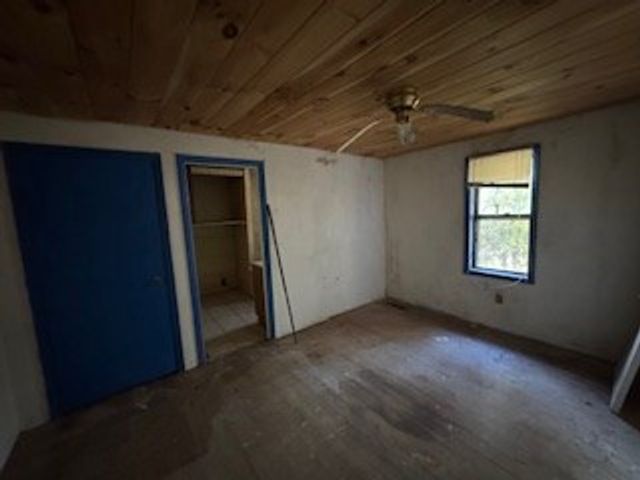 216 Holly Hill Drive, Blairsville, GA 30512