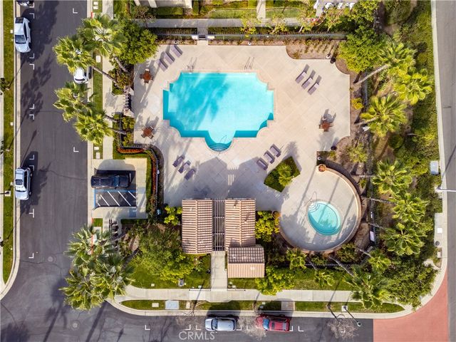 810 E Promenade C, Azusa, CA 91702