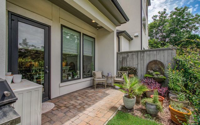 1513 Cunningham Parc Lane, Houston, TX 77055