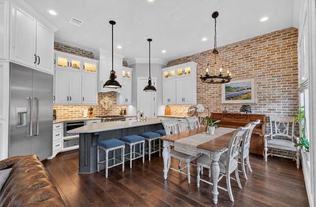 1513 Cunningham Parc Lane, Houston, TX 77055