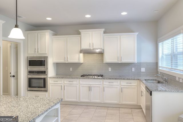 1414 Maple Cove Lane, Loganville, GA 30052