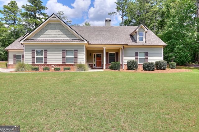 1414 Maple Cove Lane, Loganville, GA 30052