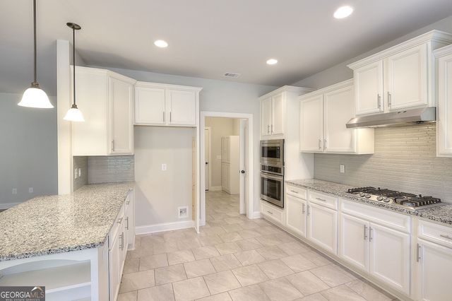 1414 Maple Cove Lane, Loganville, GA 30052