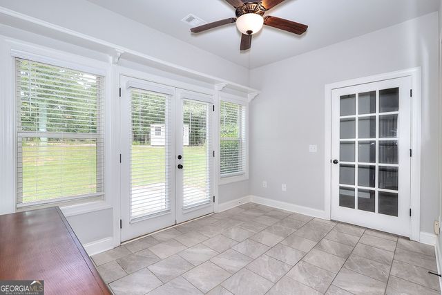 1414 Maple Cove Lane, Loganville, GA 30052