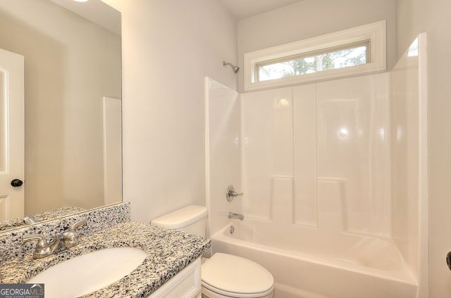 1414 Maple Cove Lane, Loganville, GA 30052