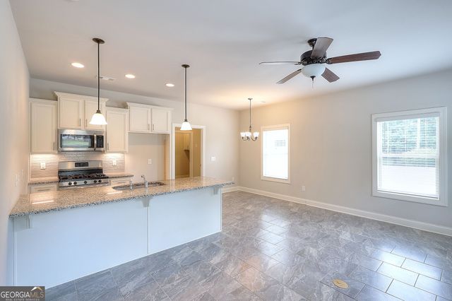 1414 Maple Cove Lane, Loganville, GA 30052