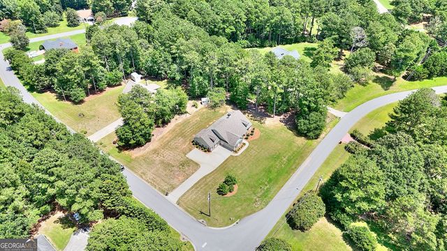 1414 Maple Cove Lane, Loganville, GA 30052
