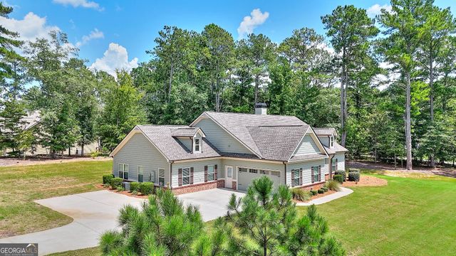 1414 Maple Cove Lane, Loganville, GA 30052