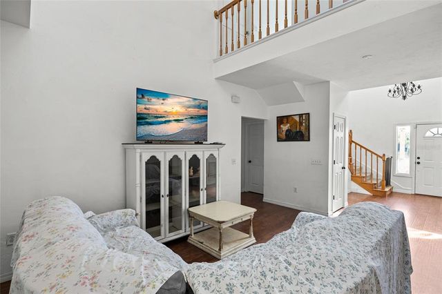 497 SW SUNDAY GLEN, Lake City, FL 32024