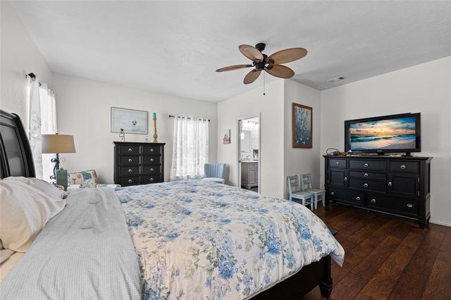 497 SW SUNDAY GLEN, Lake City, FL 32024