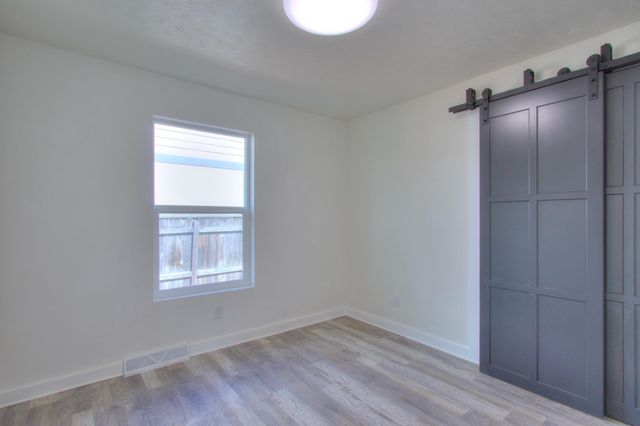 2307 E Nebraska Ave, Spokane, WA 99208