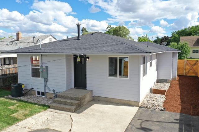 2307 E Nebraska Ave, Spokane, WA 99208