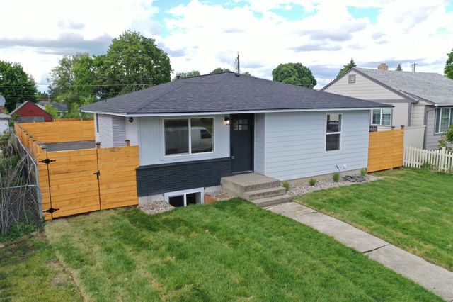 2307 E Nebraska Ave, Spokane, WA 99208