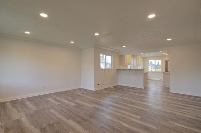 2307 E Nebraska Ave, Spokane, WA 99208