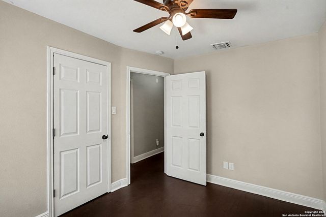 446 Glendale Ave, San Antonio, TX 78237