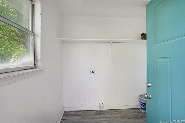 446 Glendale Ave, San Antonio, TX 78237