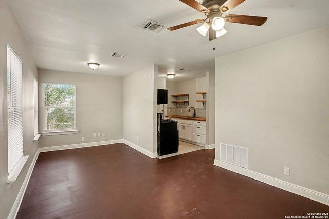 446 Glendale Ave, San Antonio, TX 78237