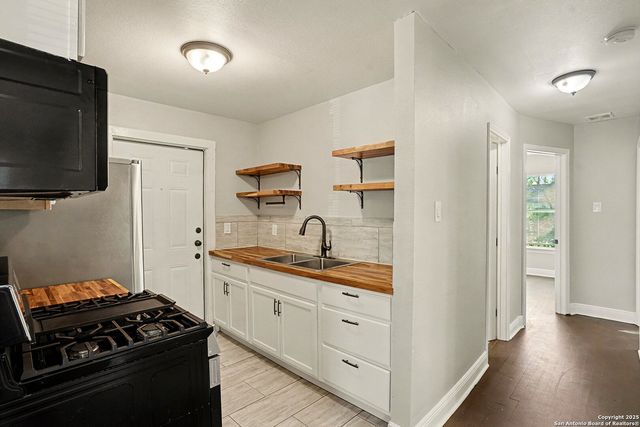 446 Glendale Ave, San Antonio, TX 78237