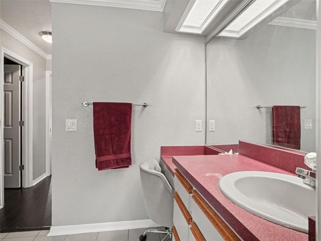 2124 VELVET WAY, Lakeland, FL 33811