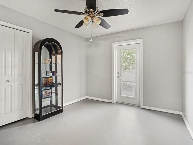 2124 VELVET WAY, Lakeland, FL 33811