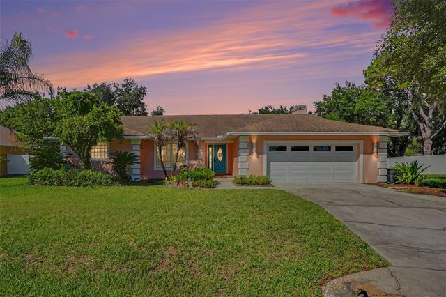 2124 VELVET WAY, Lakeland, FL 33811