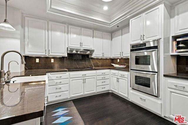 2132 Century Park Lane 209, Los Angeles, CA 90067
