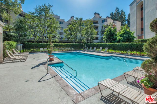2132 Century Park Lane 209, Los Angeles, CA 90067