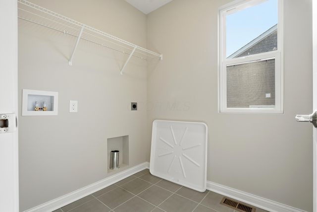 3966 Colts Reign Drive, Powell, OH 43065