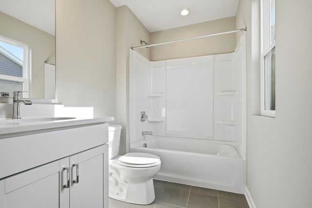 3966 Colts Reign Drive, Powell, OH 43065