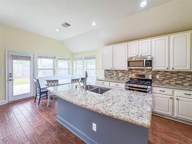 3015 Gilford Lane, Katy, TX 77494