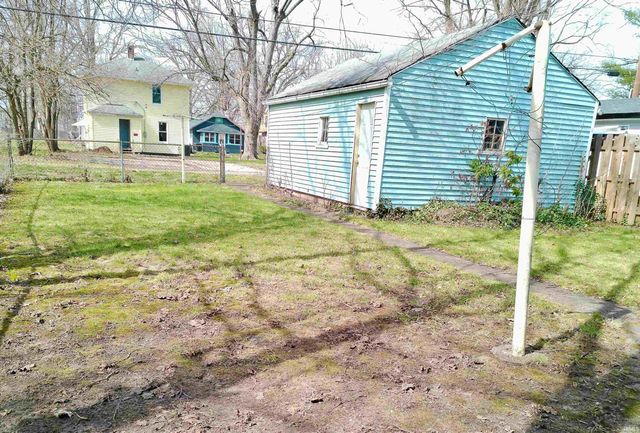 1133 N Brookfield Street, South Bend, IN 46628