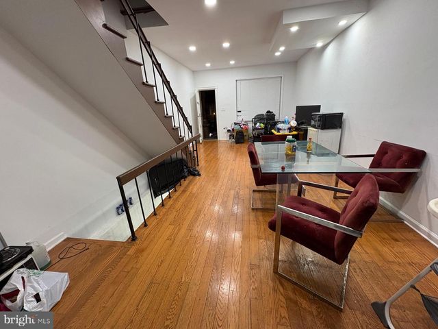 2209 S HEMBERGER ST, Philadelphia, PA 19145