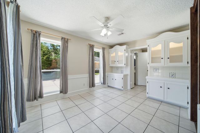 626 Magic Oaks Drive, Spring, TX 77388
