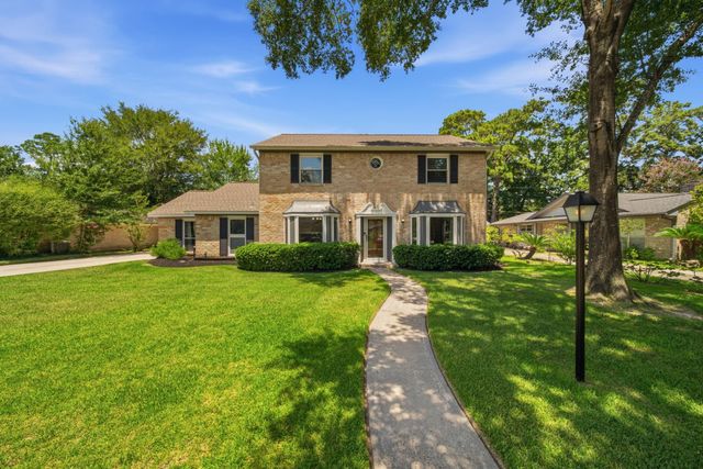 626 Magic Oaks Drive, Spring, TX 77388